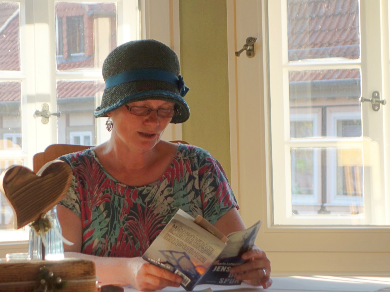 Karla Letterman bei einer Lesung in Duderstadt